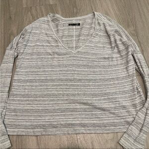 rag & bone Light Gray Striped V-Neck Long Sleeve Top